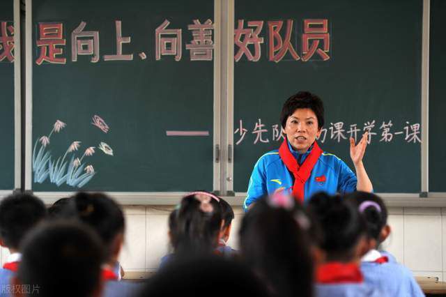 整个拍摄过程里最难的一场戏是钟成奎要假扮李嘉豪上台发言，而李嘉豪为了不被戳穿，反而假装自己是钟成奎来打配合